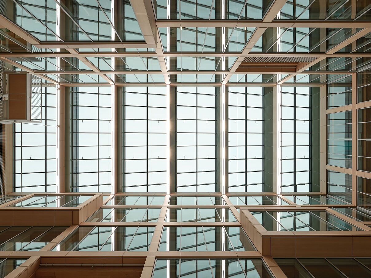 Atrium im i8 - Dachkonstruktion