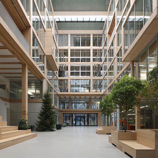 i8 - The Green Holistic Building