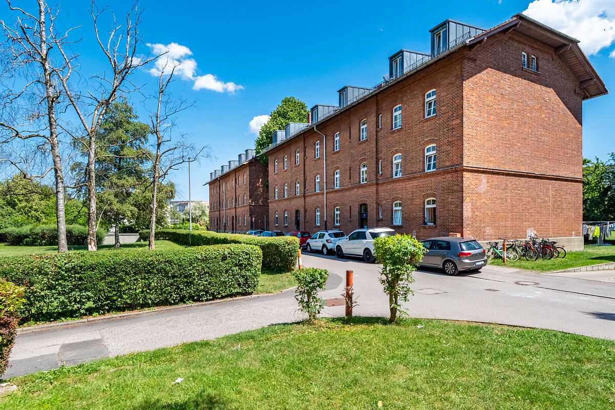 Vonovia_München_Neuaubing_P9ff_Hausansicht