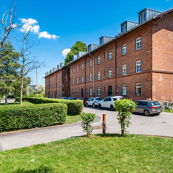 Vonovia_München_Neuaubing_P9ff_Hausansicht
