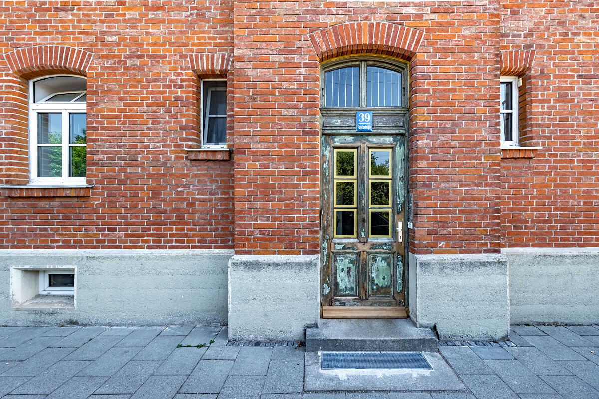 Vonovia_München_Neuaubing_P9ff_Haustüre