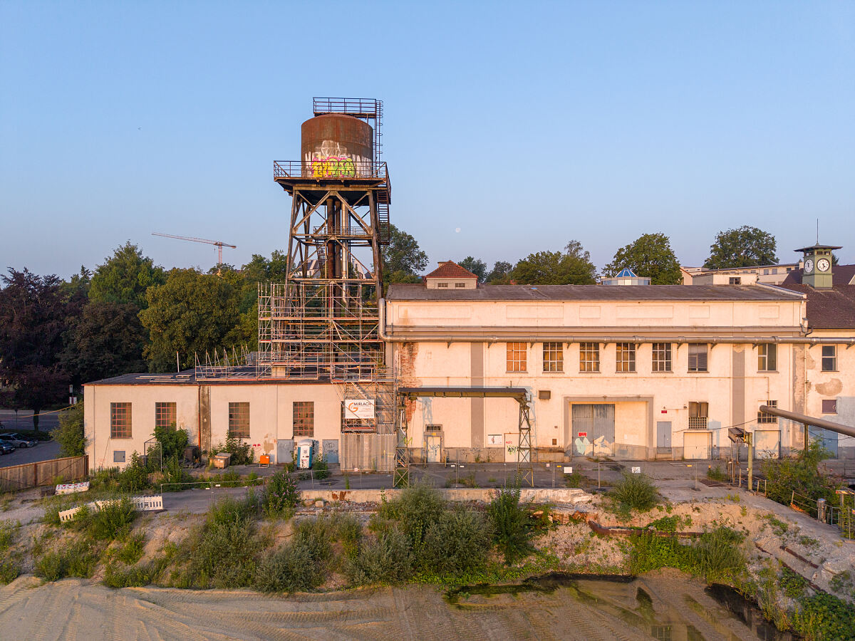 Vonovia_Dachau_Wasserturm_Frontansicht