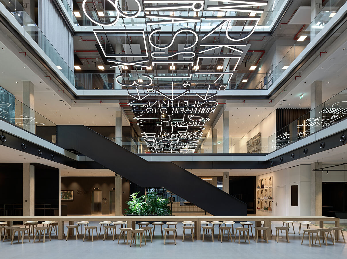 Atrium House of Communication