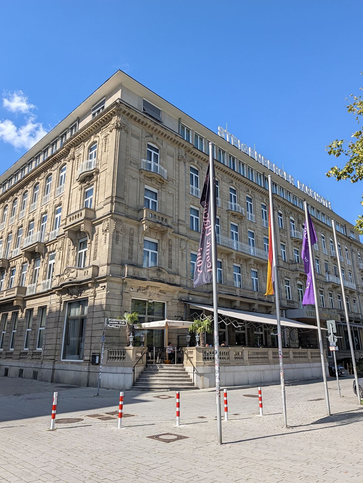 Steigenberger Icon Parkhotel außen
