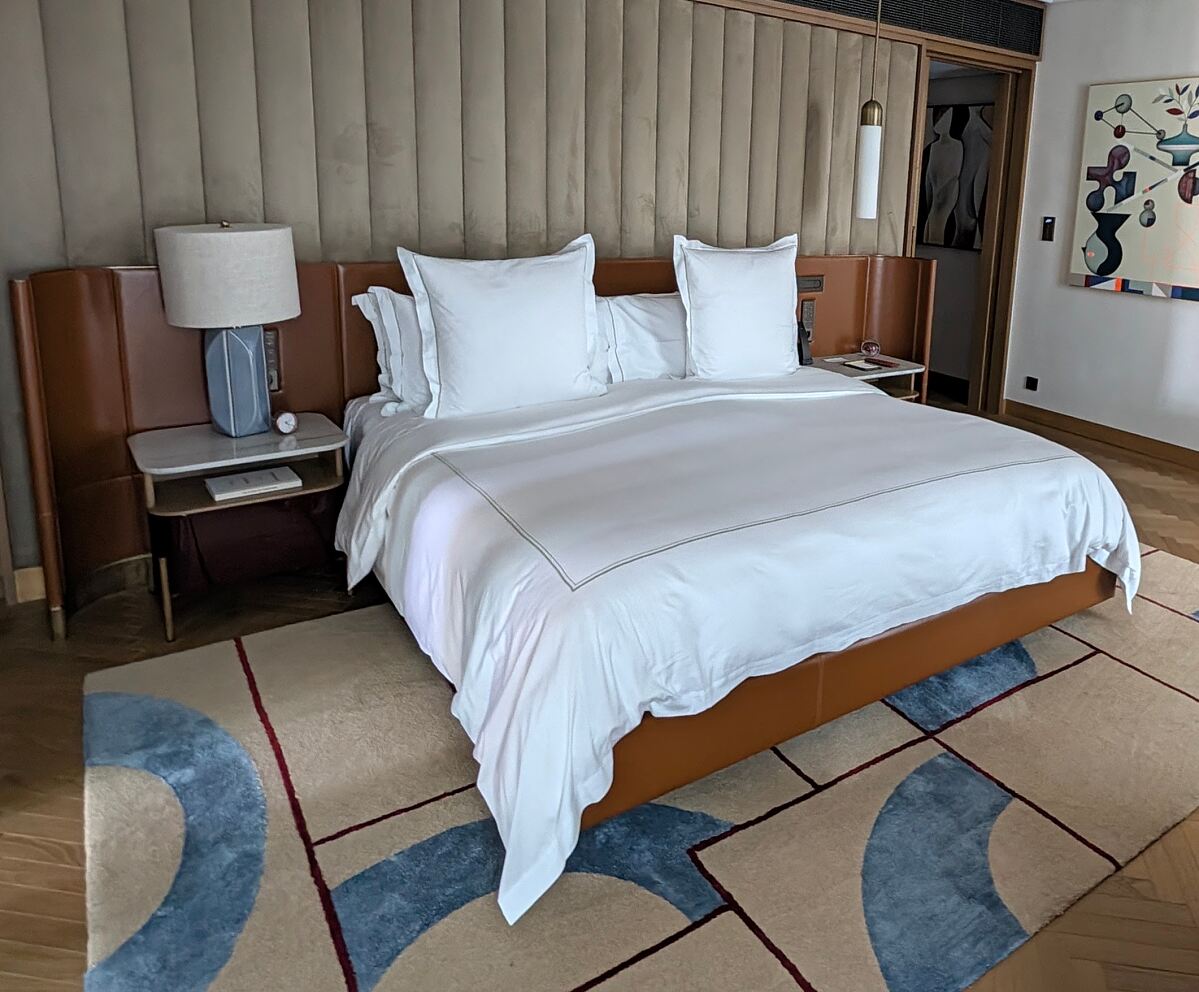 Schlafzimmer im Hotel. 