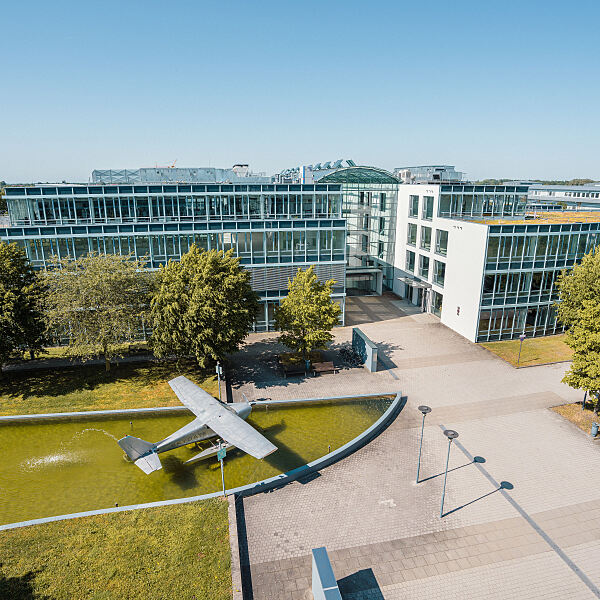 Von den etwa 40.000 Quadratmeter Mietfläche im Skygate im Munich Airport Business Park in Hallbergmoos sind etwa 20.000 an Unternehmen aus dem Bereich Biotech vermietet.