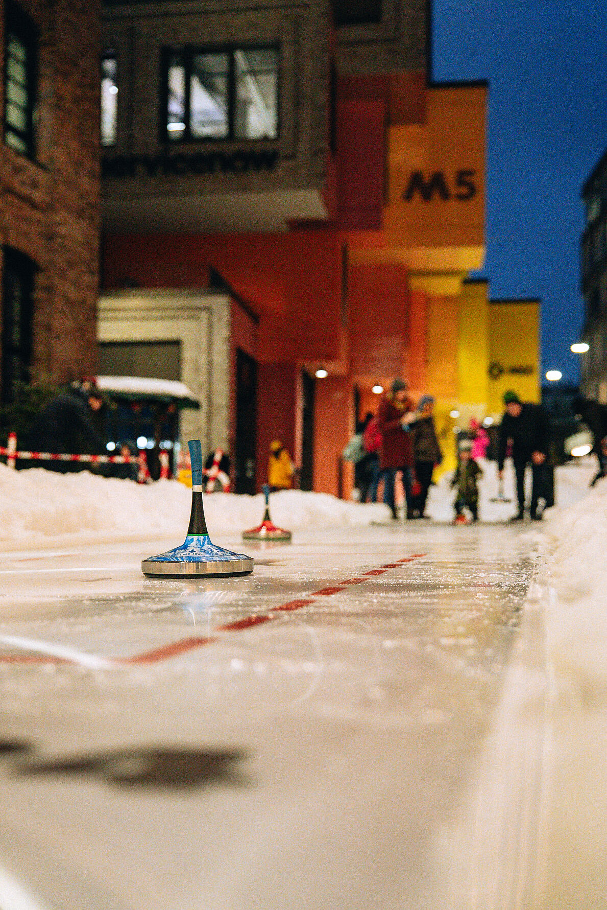 Eisstockgaudi in der WeihnachtsMacherei