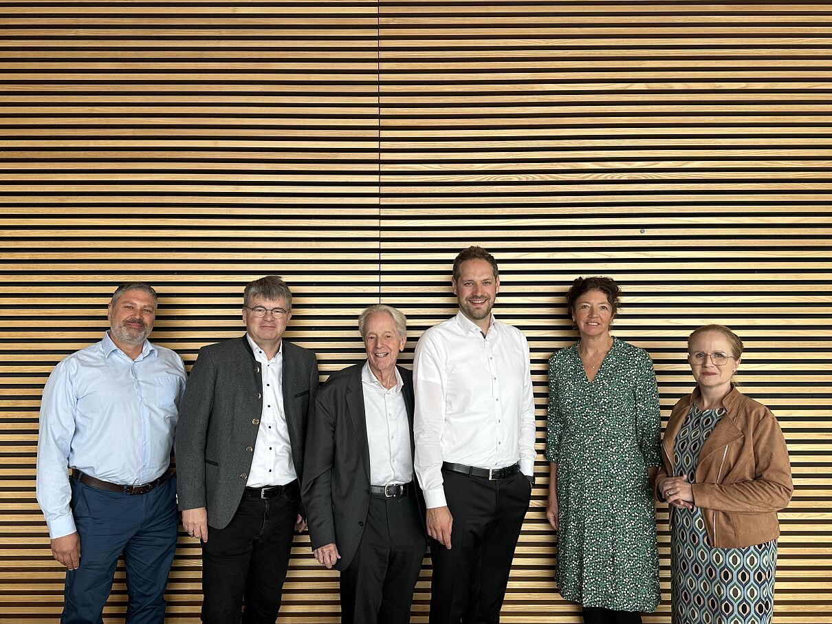 Pressekonferenz zur Eröffnung der neuen Kinderarztpraxis in Hallbergmoos