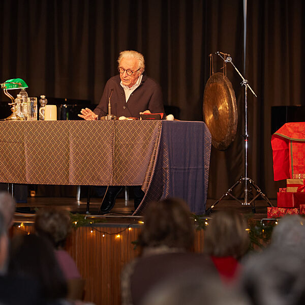 2025-12-05_Vonovia x Neuried_Seniorenweihnacht_Lesung